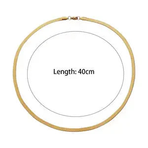 18K guldpläterat halsband med fiskbensmönstrad ormkedja: Snygg och sexig elegans