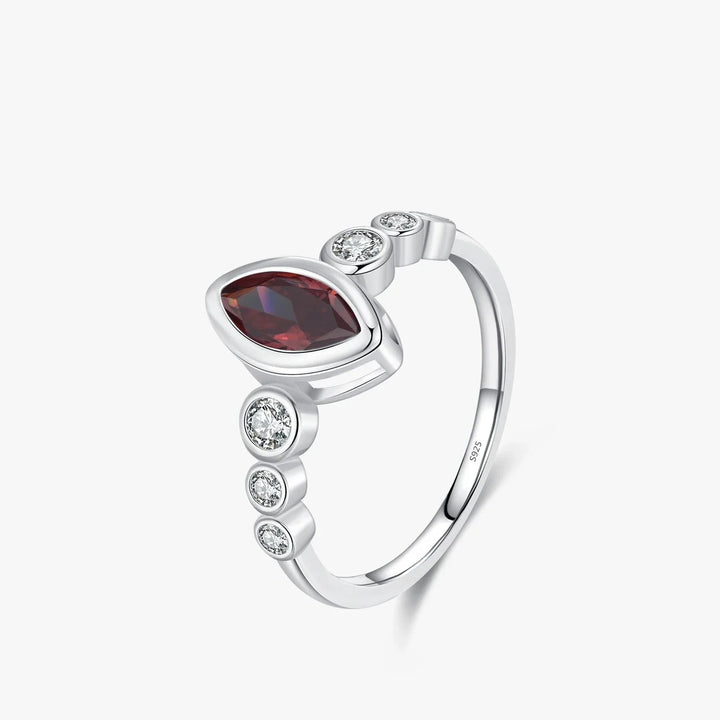Trendig Rhombus Rhodolite Zirconia stapelbar ring