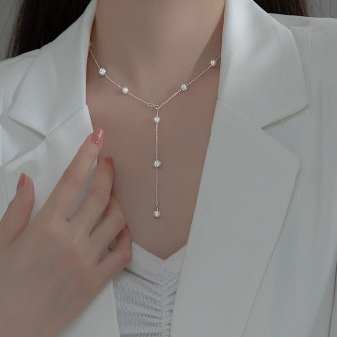 Sparkling Balls Necklace